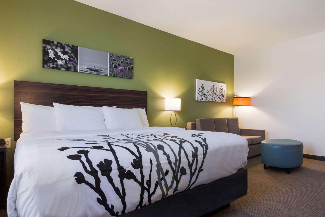 Sleep East Hotel