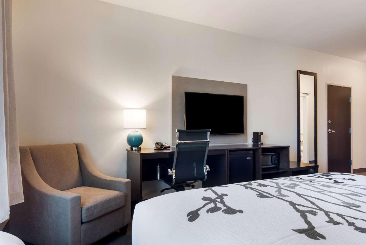 Hotel Sleep East 2*